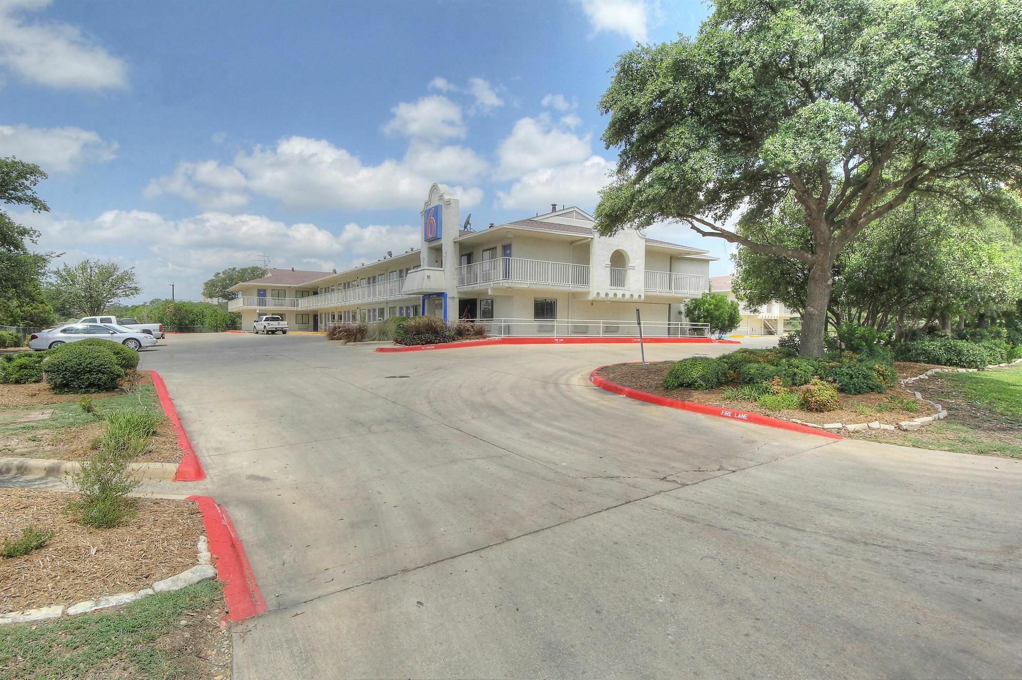 Motel 6 San Antonio, Tx Six Flags Fiesta Tx - La Cantera Area Dış mekan fotoğraf